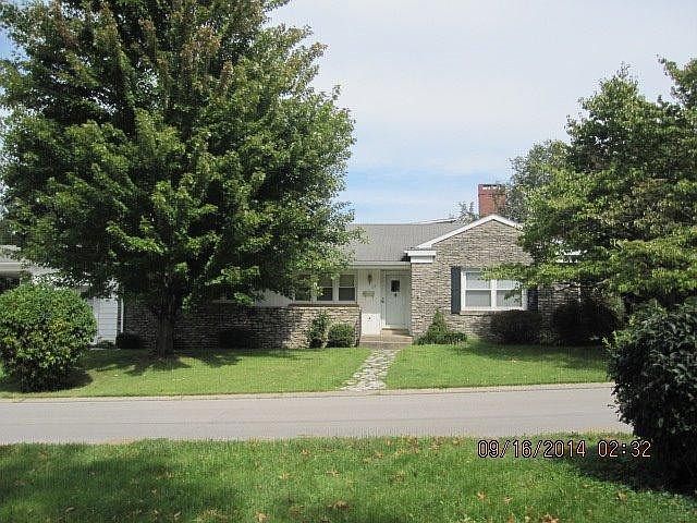 1st image of 23 Hillcrest Dr