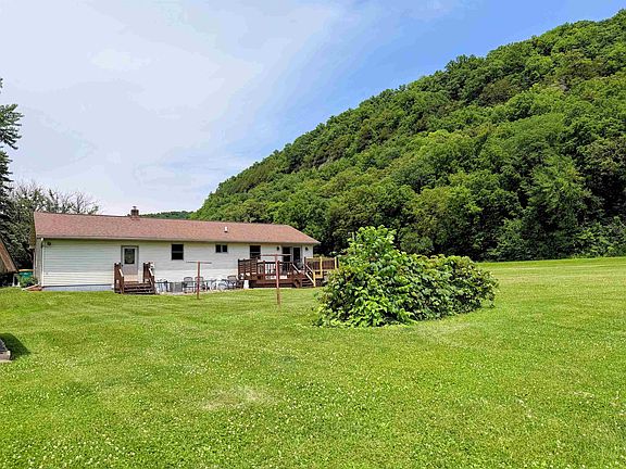 2nd image of 63823 Meadow Ln