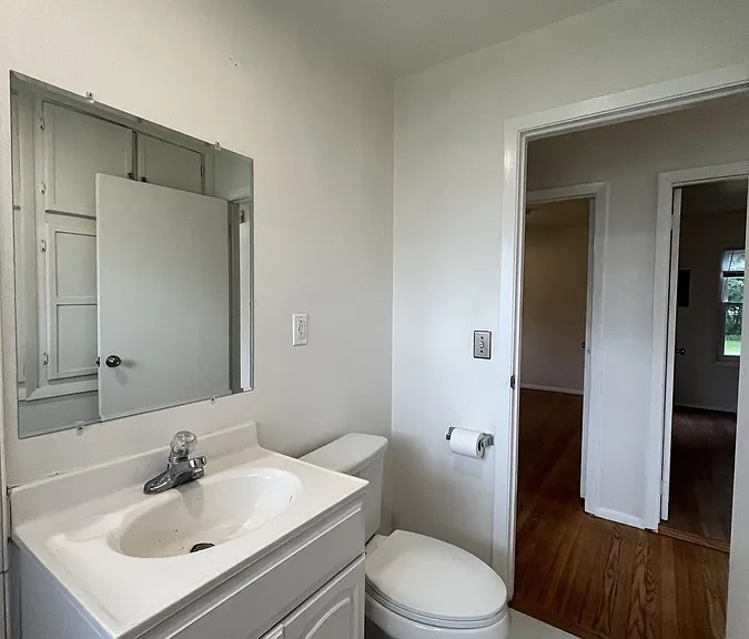 1104 Isabel Dr — Photo 23