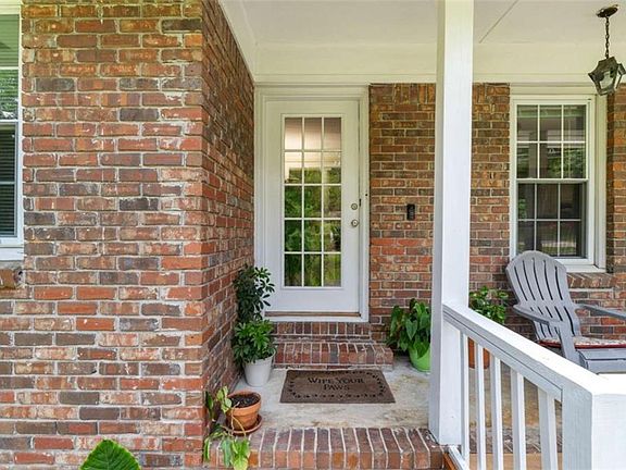4th image of 3593 Patricia Rd