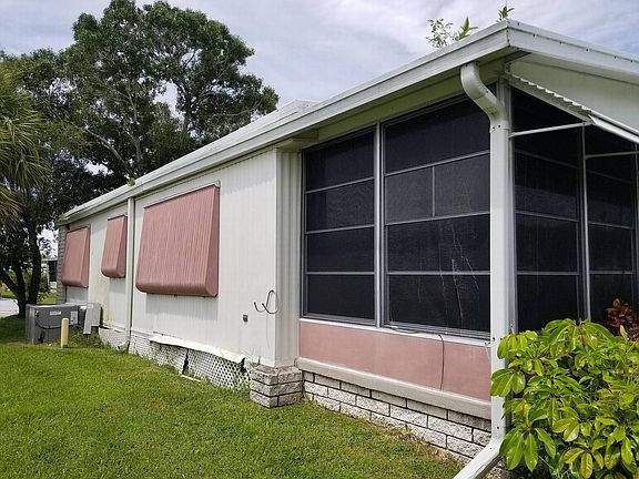4th image of 7300 2oth St Lot 931