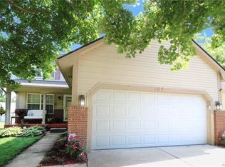 107 Union Lake Rd, White Lake, MI 48386