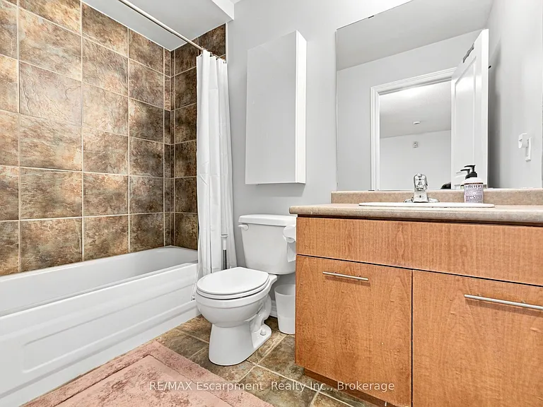 362 Plains Rd E #34 — Photo 21