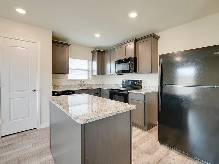 8408 Steel Dust Dr — Photo 9