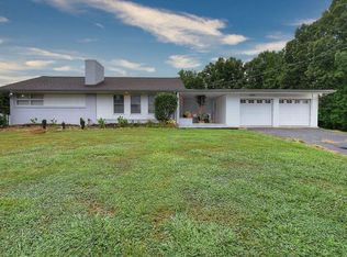 4829 Edens View Rd, Kingsport, TN 37664