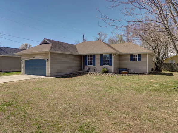 108 E Chrysler Avenue, Clever, MO 65631