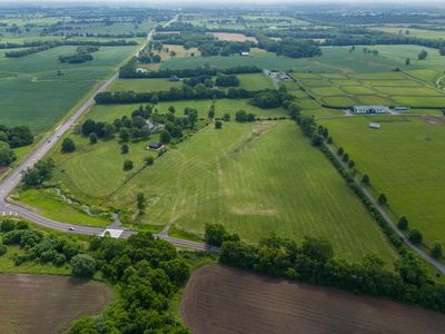 750 Elizabeth Station Rd, Paris, KY, 40361