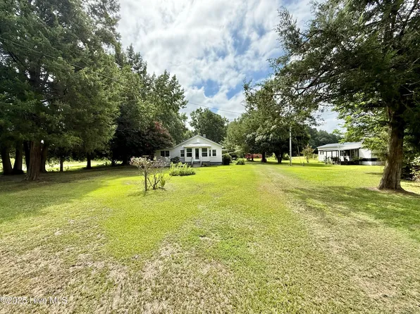 617 Johnson Ch Road, Warsaw, NC 28398