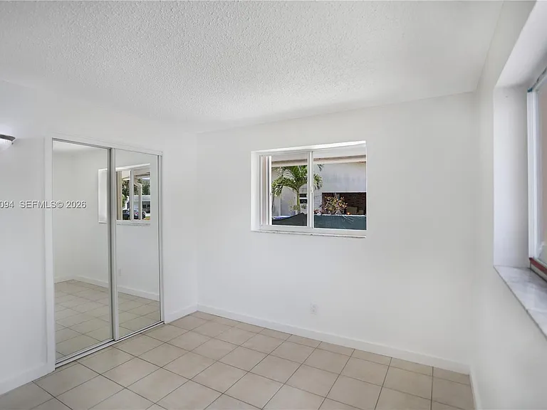 1522 SW 30th St #1 — Photo 17