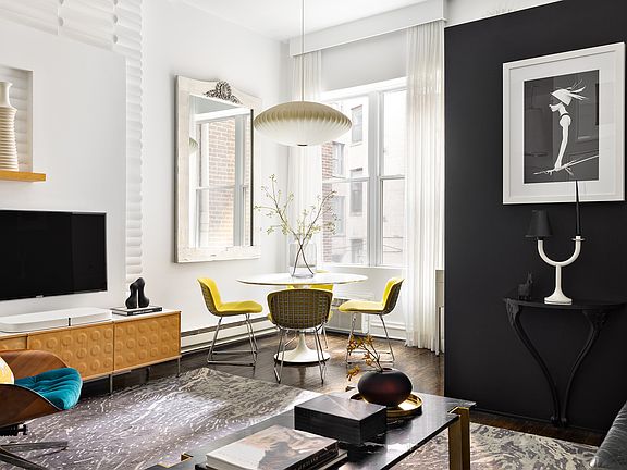 4th image of 258 W 93rd St APT 2B
