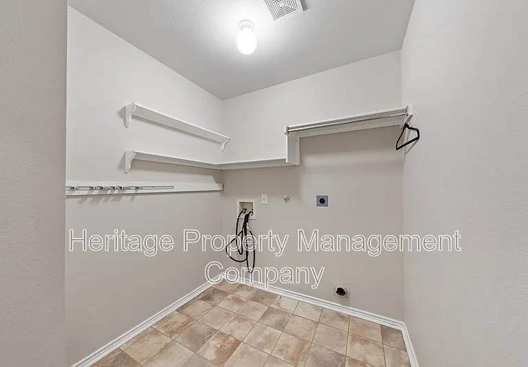 15846 Blue Sky Rd — Photo 28