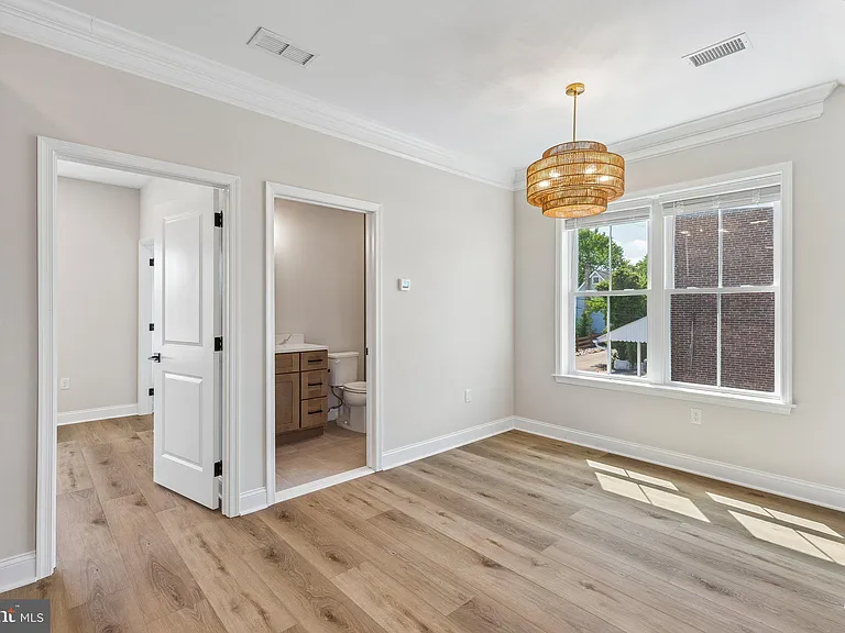 23 Christman St — Photo 4