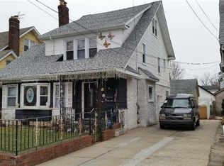 188-08 Dormans Rd, Saint Albans, NY 11412