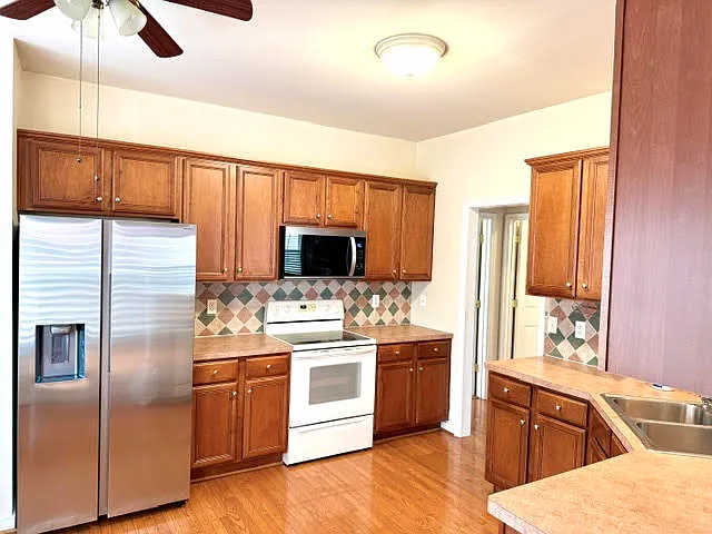 14537 Sailboat Cir — Photo 5