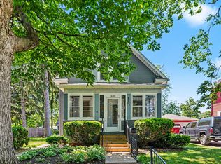 606 Division St, La Porte, IN 46350