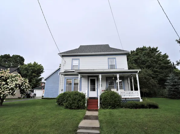 70 Taylor Street, Newport City, VT 05855