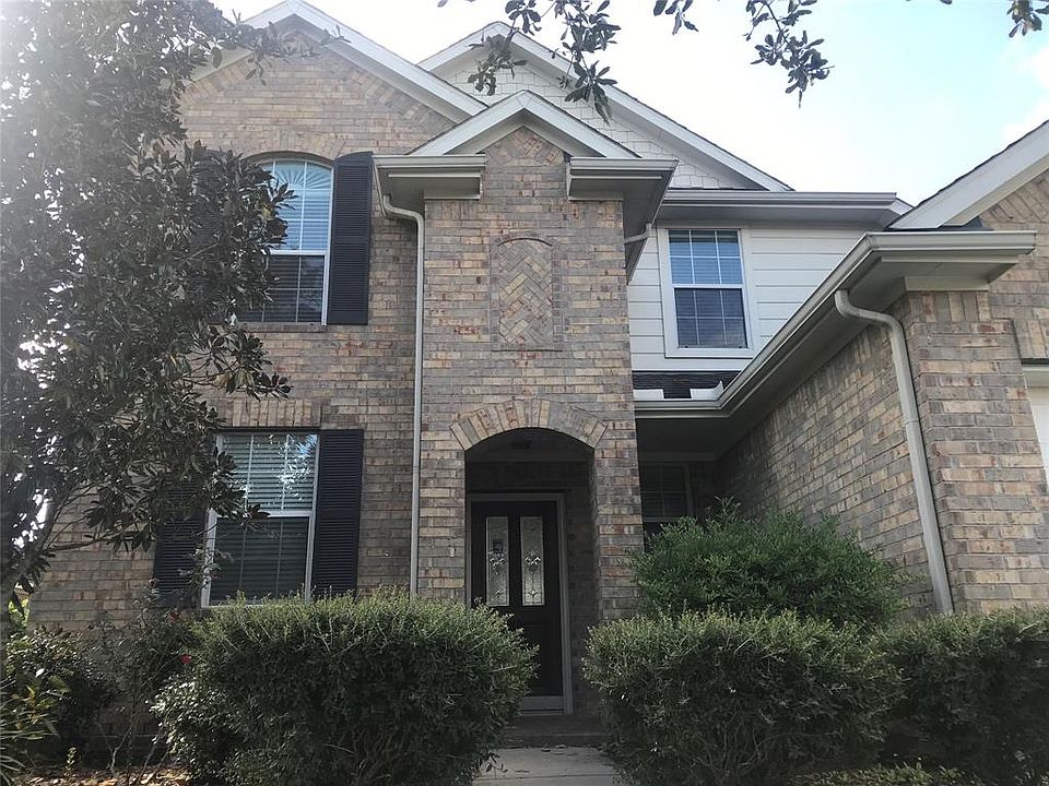 1st image of 7606 Misty Lake Ln