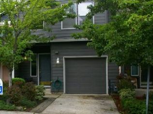 15809 NE Beech St, Portland, OR 97230
