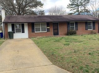 135 Whitman Rd, Newport News, VA 23602