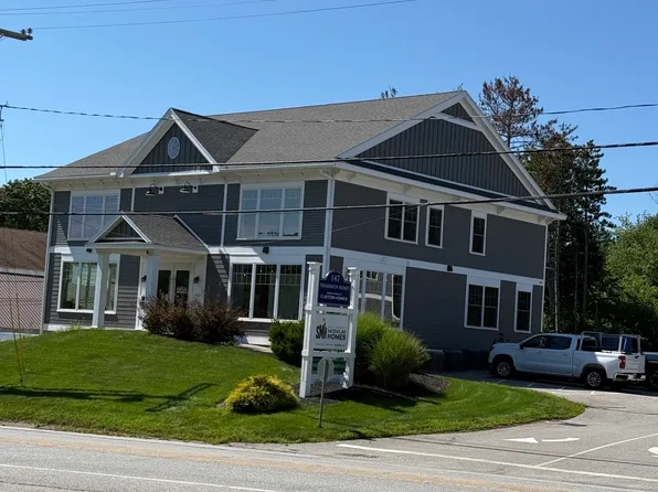 147 Portsmouth Ave #4, Stratham, NH 03885