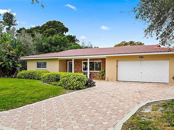2nd image of 6635 Colony Dr S