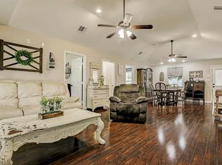 15302 Maple St, Santa Fe, TX 77517