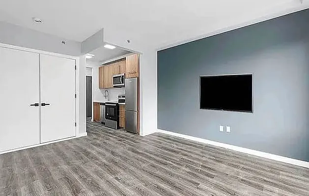 Rented by 5 Boro Realty Corp | media 14