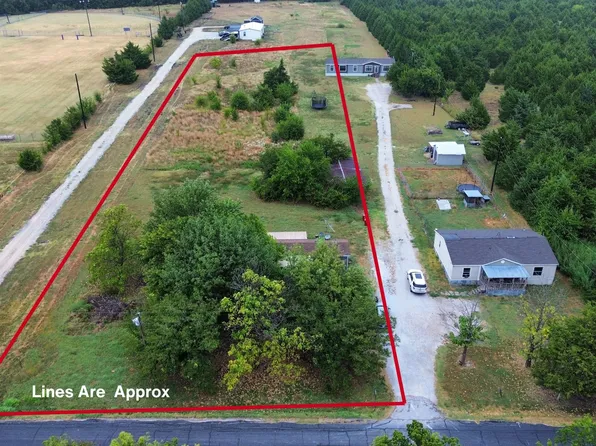 807 County Road 655, Farmersville, TX 75442