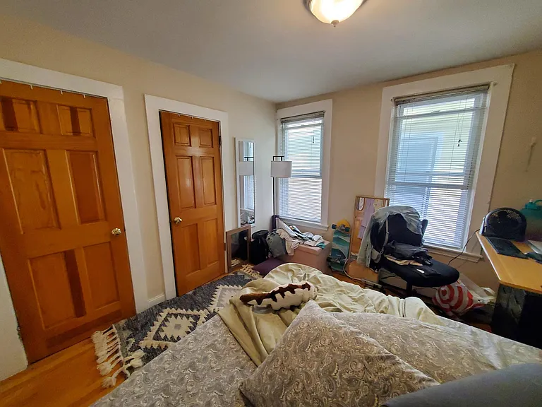 279 Pearl St #R — Photo 8