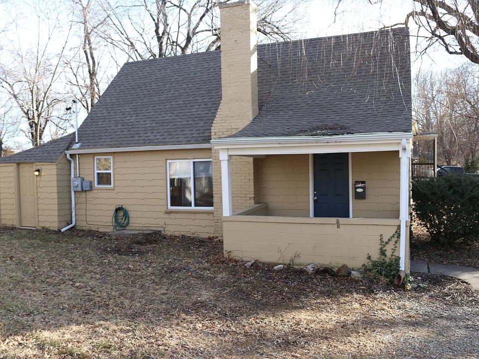 1st image of 9023 Walnut St