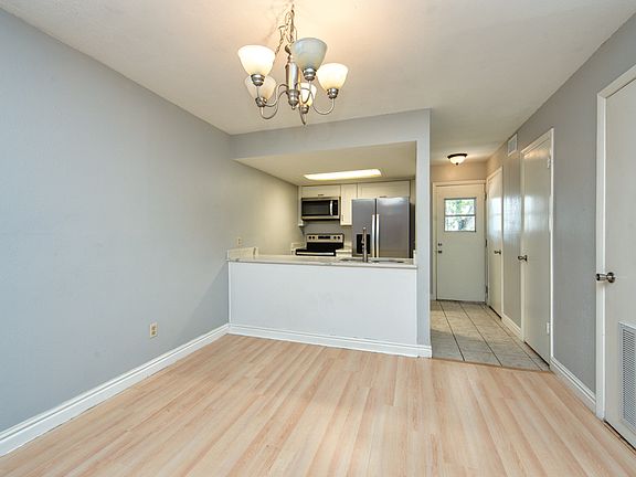 5th image of 4803 W McElroy Ave #4803