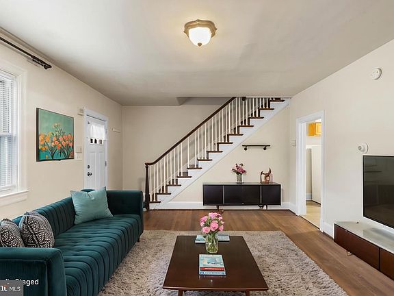3rd image of 1103 Elm Ridge Ave #H