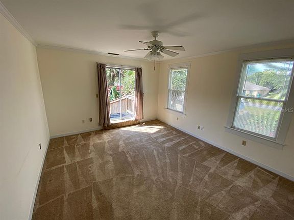 4th image of 902 S Grove St APT 2