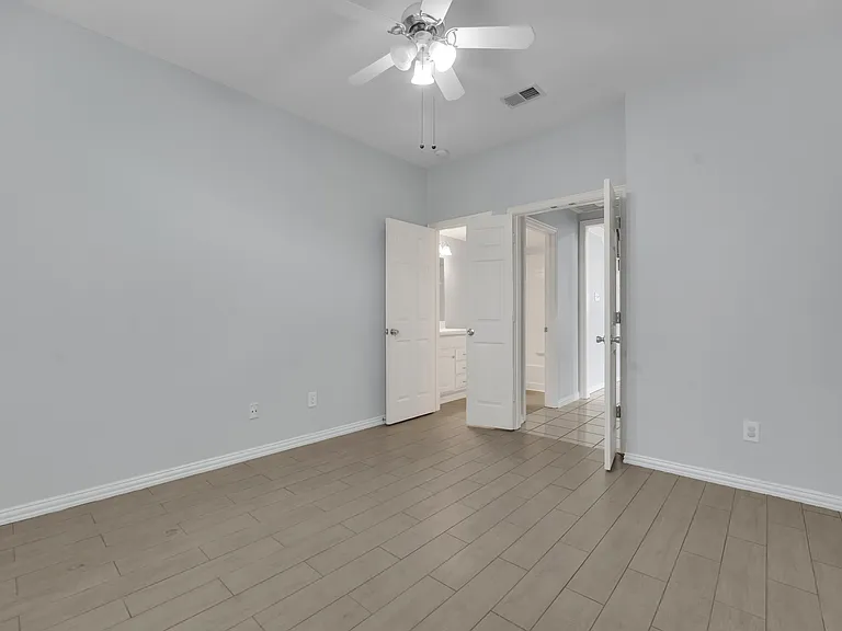 8504 Beatton Ct — Photo 24
