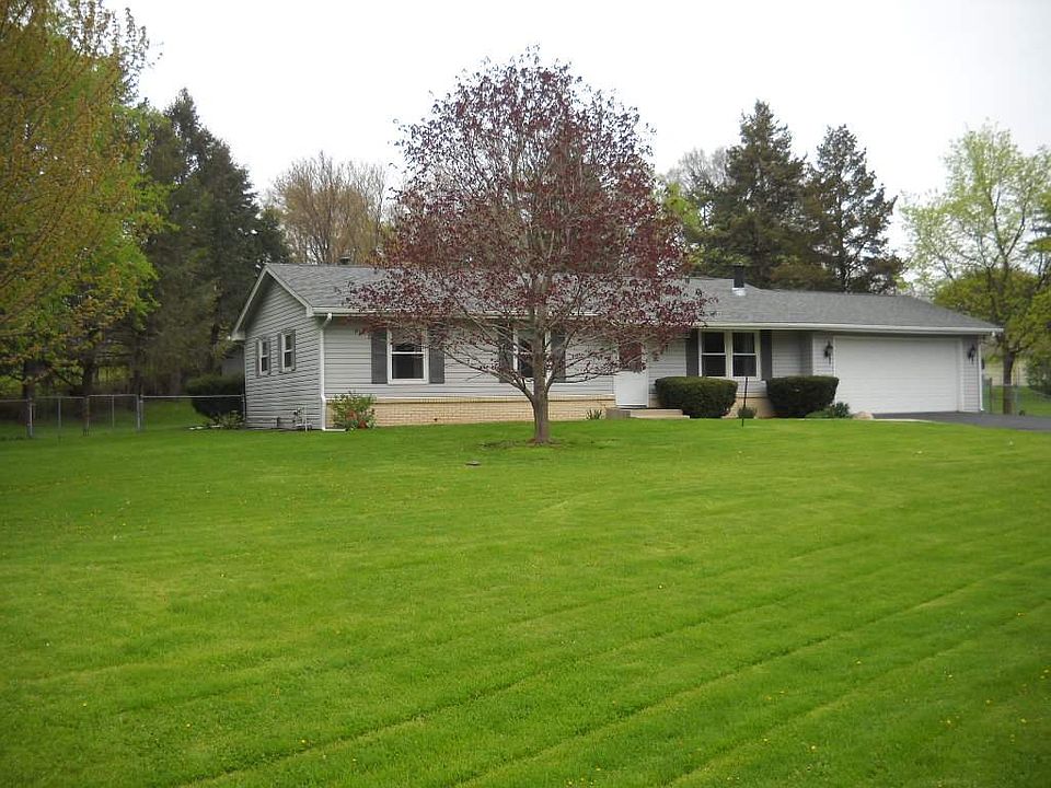 2nd image of 4509 Scarlet Oak Dr