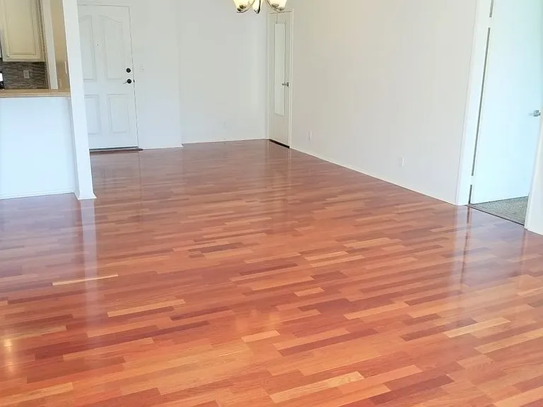 1031 N Crescent Heights Blvd — Photo 29