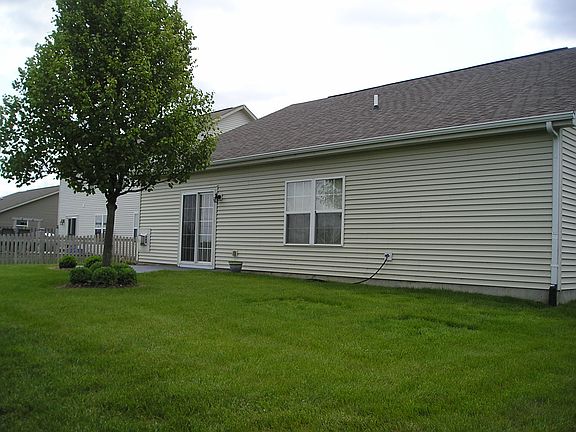 3rd image of 11266 Black Gold Dr #1
