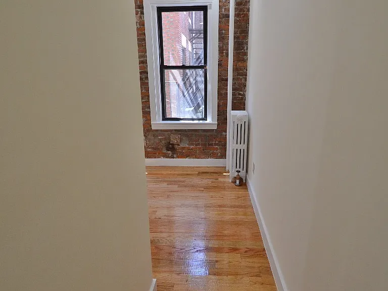103 Hemenway St #5 — Photo 11