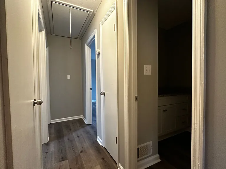 4565 Rockdale Ct — Photo 17