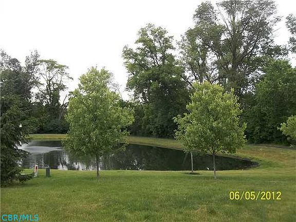 4th image of 4930 Brooksview Cir