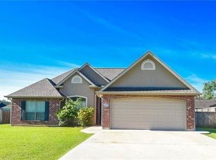 13149 E Coles Creek Loop, Hammond, LA 70403