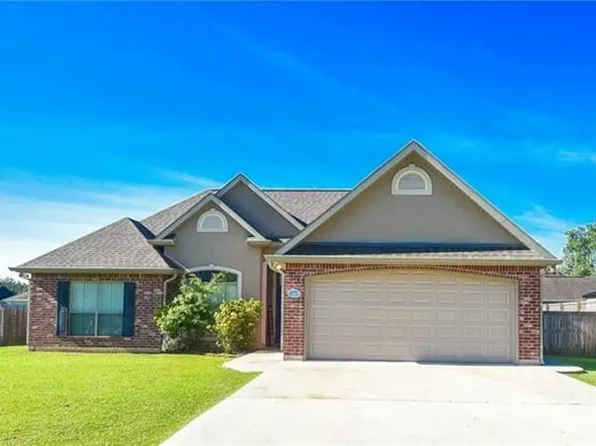 13149 E Coles Creek Loop, Hammond, LA 70403
