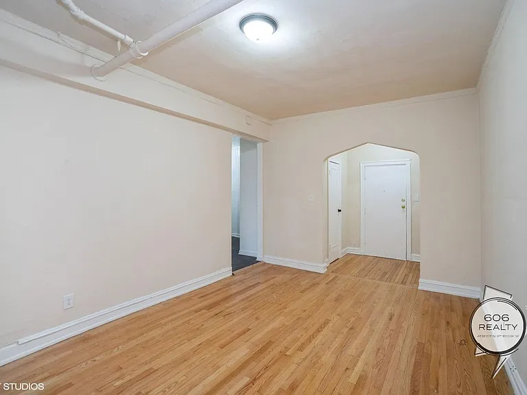 5240-50 S. Drexel Ave. — Photo 33