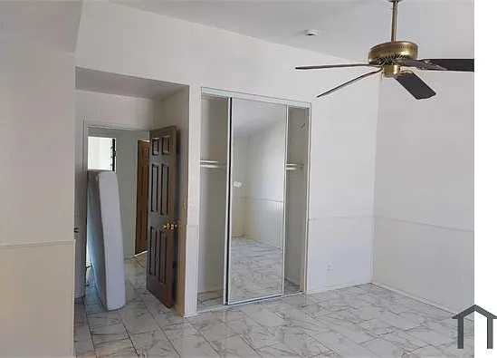 43645 Park Ave — Photo 9