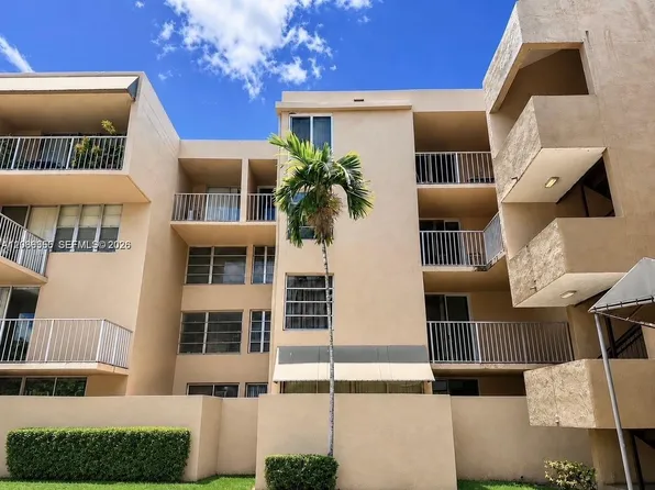 10801 SW 109th Ct APT D103, Miami, FL 33176