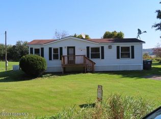 46 Rice Ln, Eagle Bridge, NY 12057