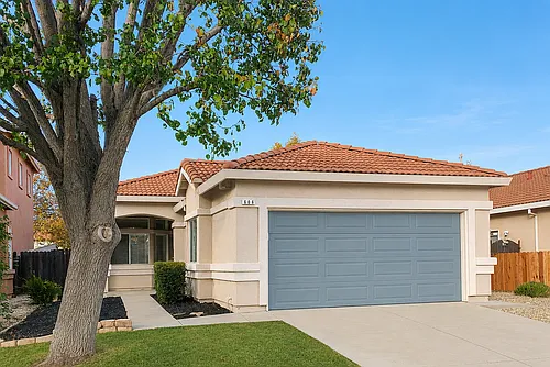 606 Canvasback Ct Photo 1