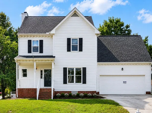 2017 Battlewood Rd, Apex, NC 27523