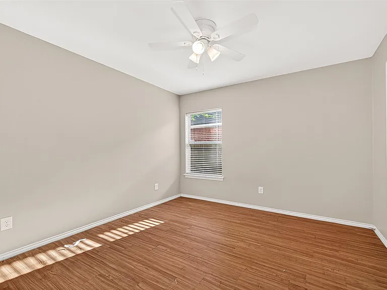 16715 Red Falls Cir — Photo 22