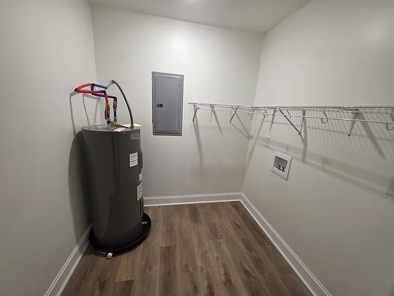 3701 Bahama Dr — Photo 6